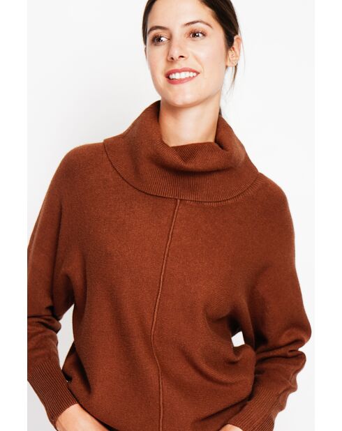 Pull col boule marron