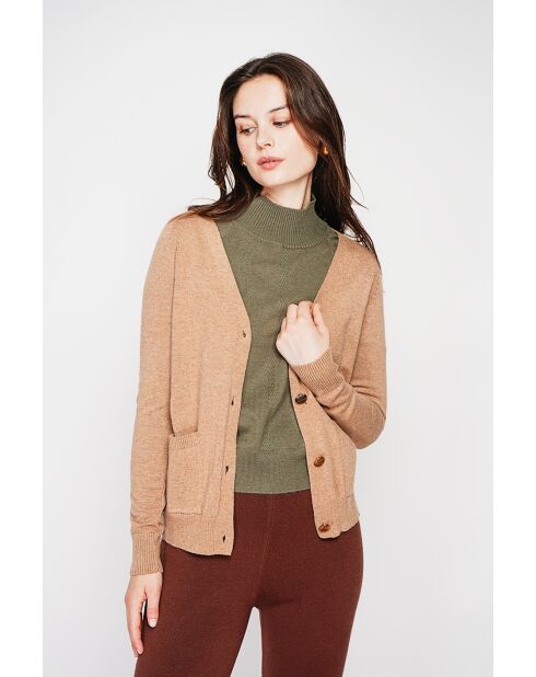 Gilet col v boutonné camel