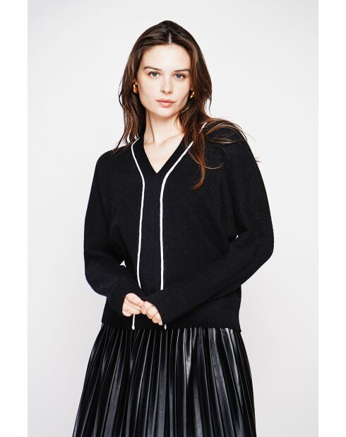 Pull col V noir