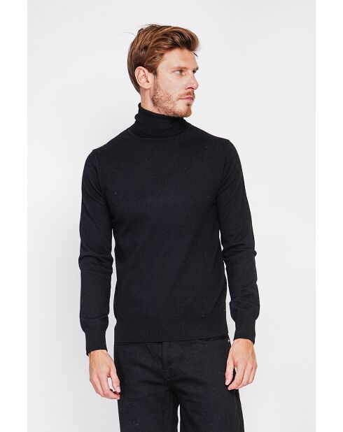 Pull col roulé noir