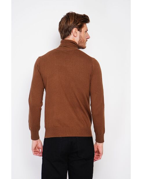 Pull col roule marron