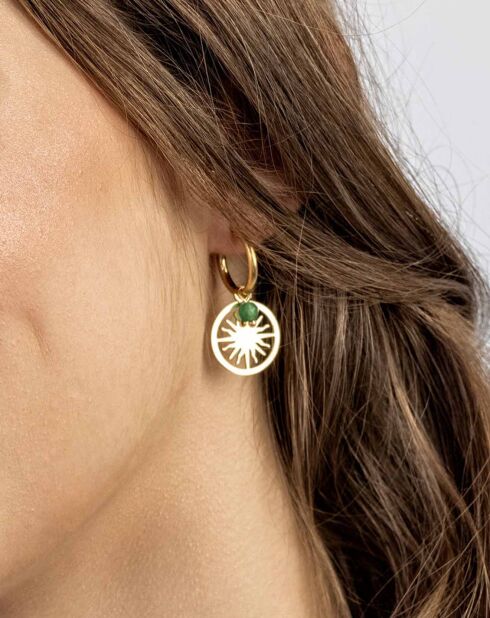 Geelvergulde Callie oorbellen van staal en goud/groen kristal