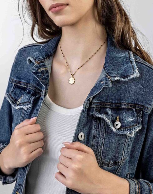 Genevieve halsketting in geelverguld staal en goud/zwart email