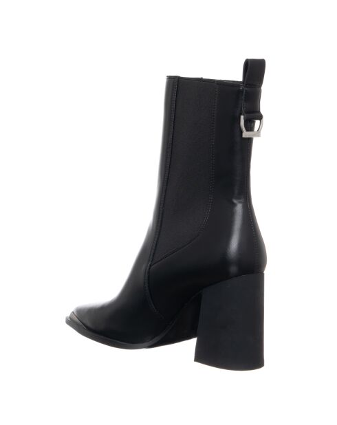 B84 schwarze Stiefel