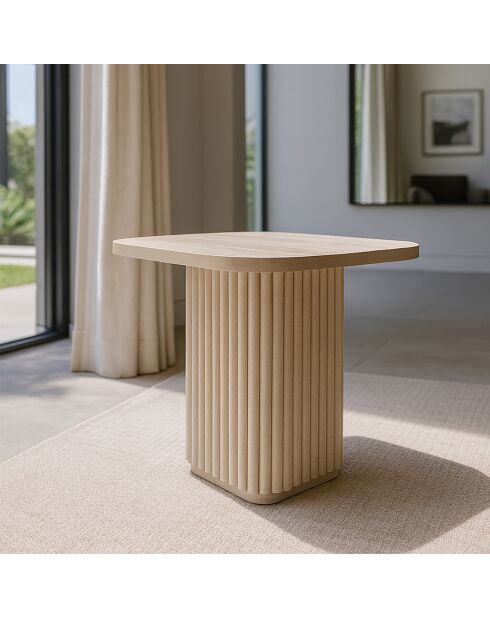 Susan 40x40xHT45cm Vierkante bijzetkast met natuurlijk travertijneffect 40x40xHT45cm