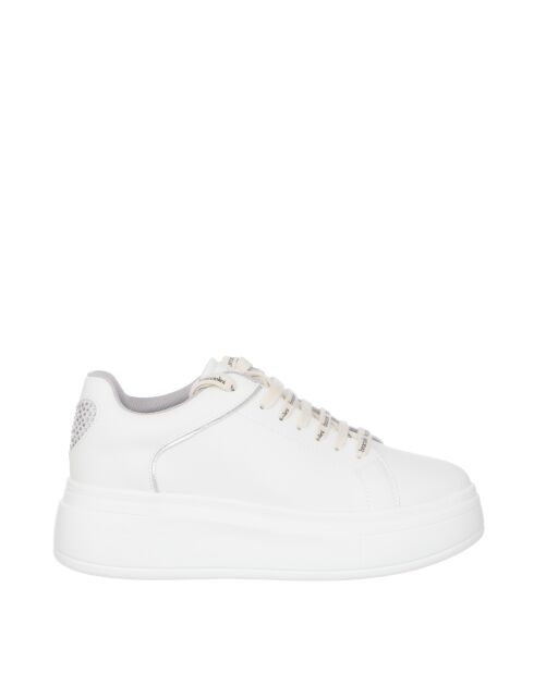 Baskets B97 blanches