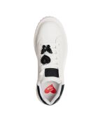 BA_125 witte sneakers