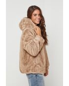 Leslie beige korte imitatiebont met capuchon