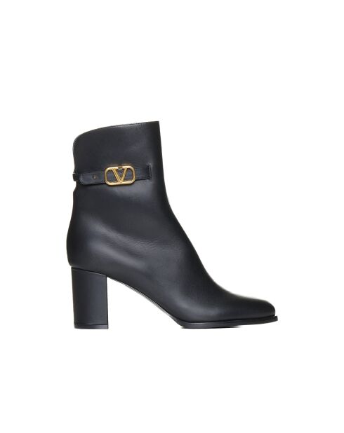 Bottines en cuir à signature V noires