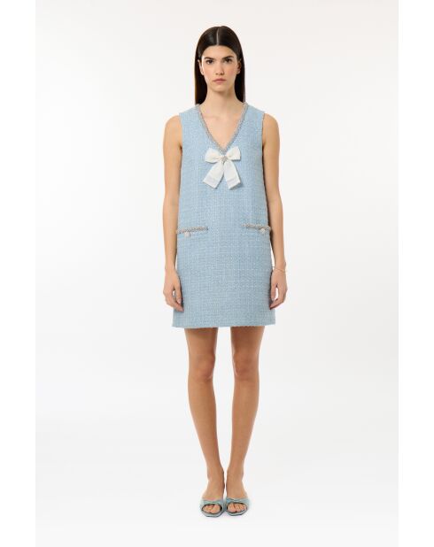 Elegante vestido de tweed azul