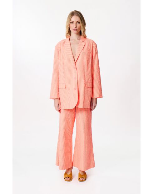 Rosafarbene Seersucker-Jacke