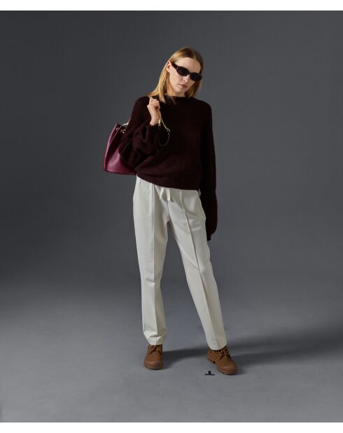 Pull Plume col manches bouffantes rouge bordeaux