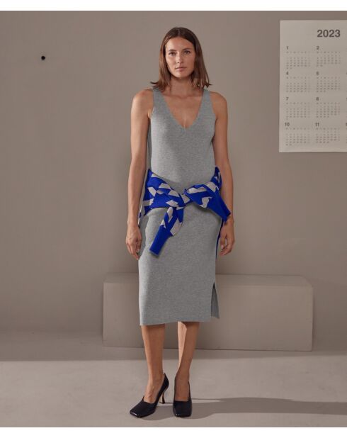 Robe Paulette col V côtelée gris moyen