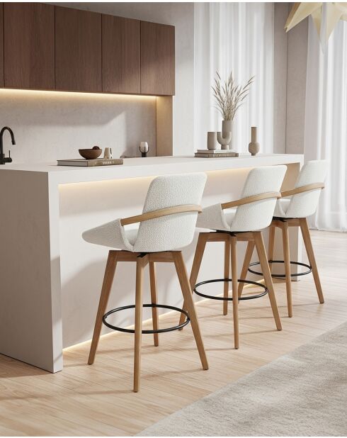 Saly - Chaise de bar en tissu bouclette et pieds en bois