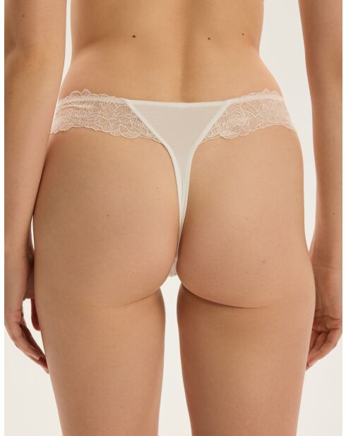 String K Century Crème