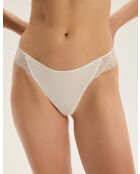 String K Century Crème