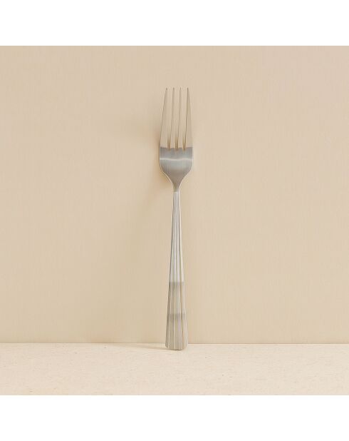6 forchette di
Tavolo Louise da 20,5 cm
Acciaio inossidabile