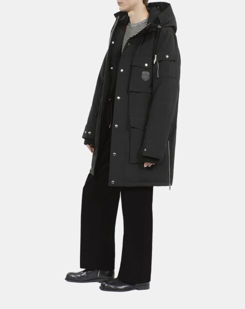 Parka à capuche noire