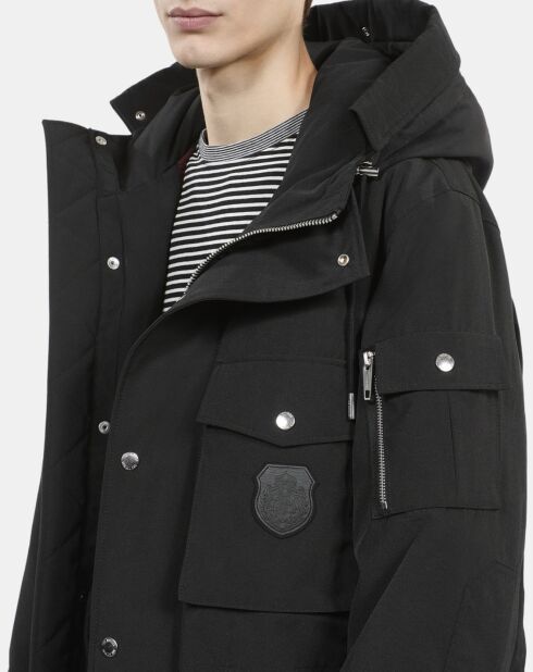 Parka à capuche noire