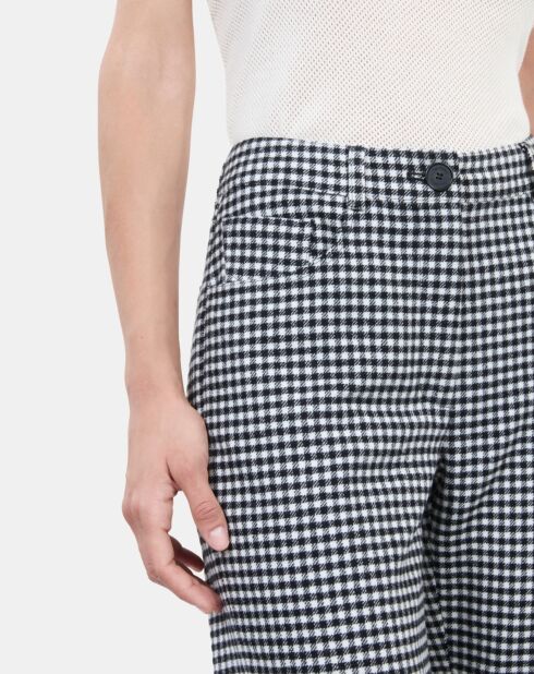 Pantalon tailleur flare à carreaux vichy noir et blanc