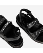 Sandales plates en Cuir avec chaîne et clous noires