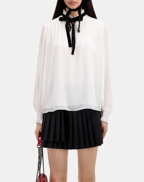 Top écru avec détail en velours blanc cassé