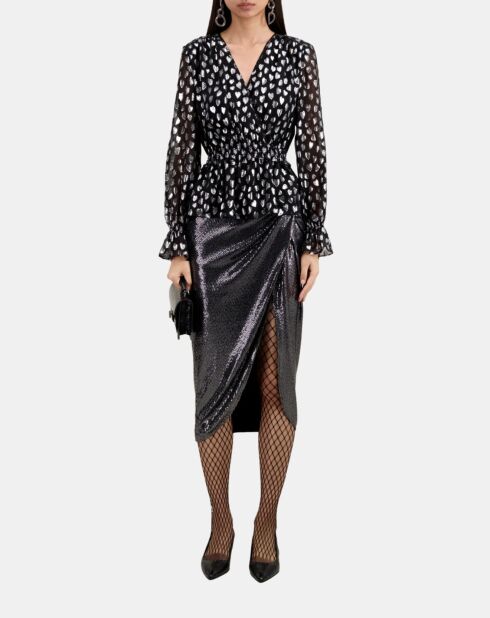 Top avec cœurs argentés noirs