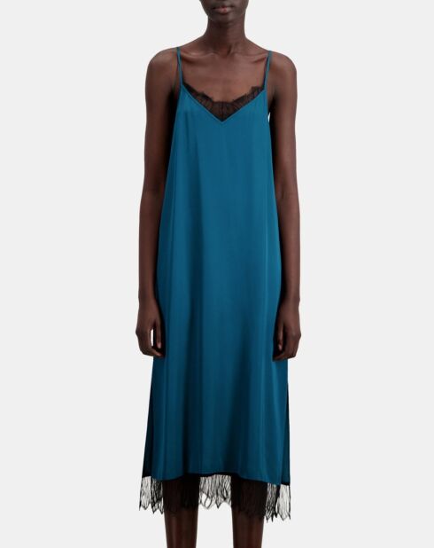 Robe nuisette longue bleue avec des détails en dentelle