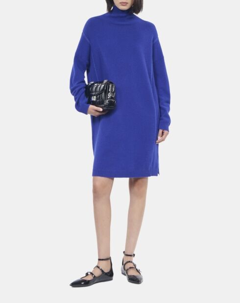 Robe pull courte en cachemire bleue électrique
