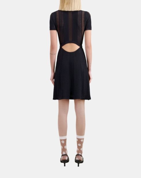 Robe courte en maille ajourée noire