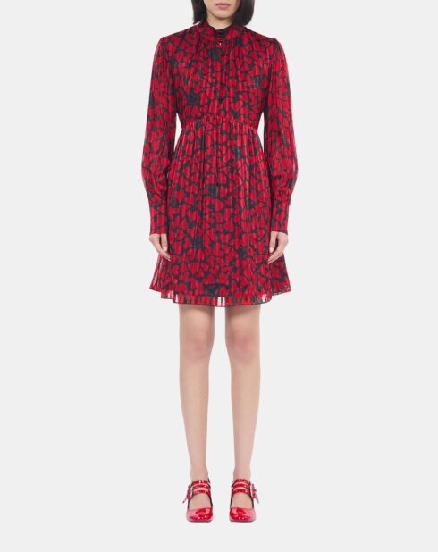 Robe courte  plissée imprimé cœurs noire et rouge