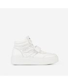 Baskets montantes en cuir blanches