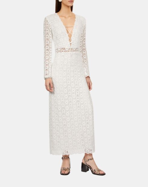 Robe longue en guipure blanche
