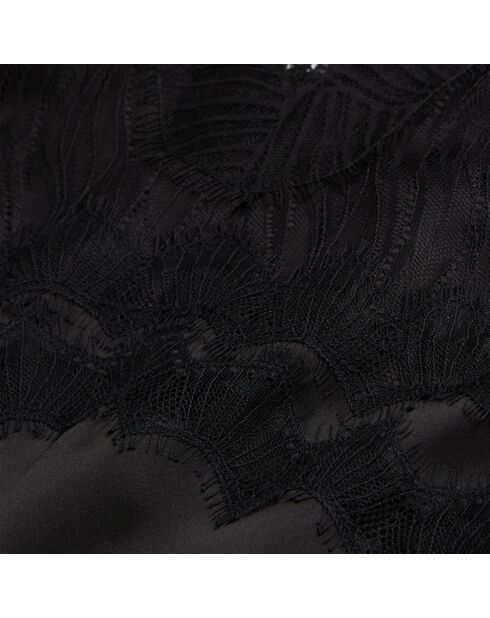 Robe nuisette longue avec dentelle noire