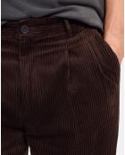 Pantalon en velours côtelé brun