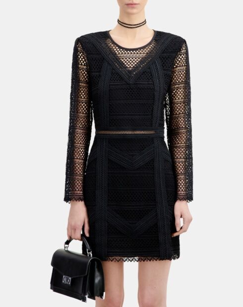 Robe courte en guipure noire