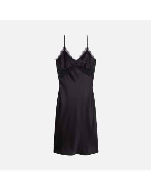 Robe nuisette courte en soie noire