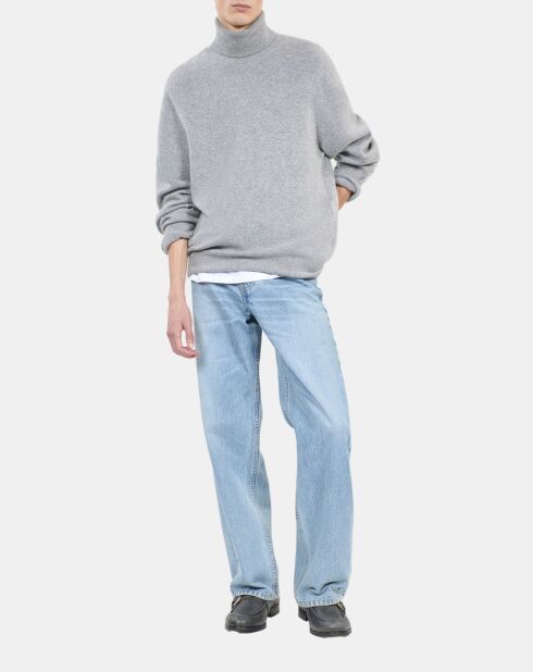 Pull en cachemire gris