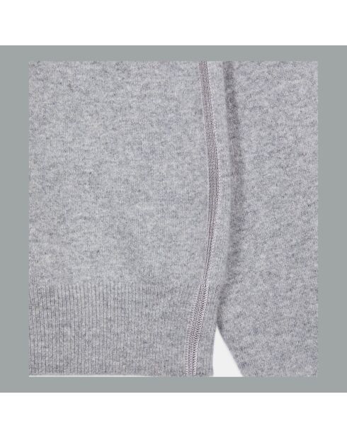 Pull en cachemire gris