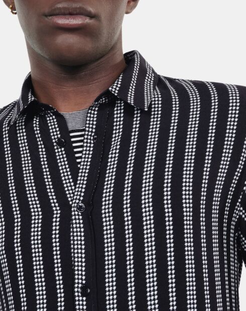 Chemise avec imprimé pied de poule noire et blanche
