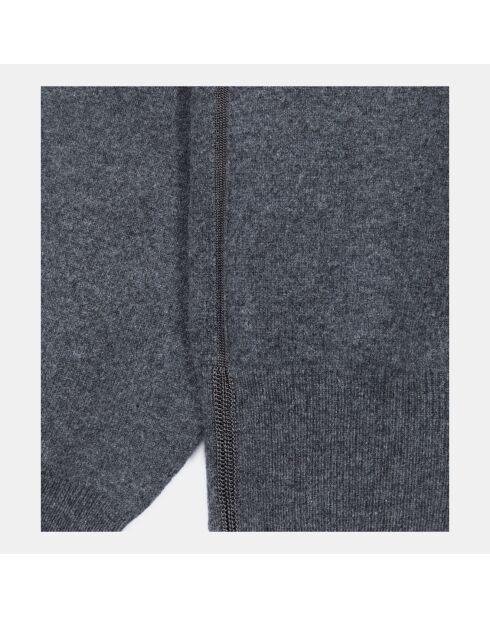 Pull en cachemire gris