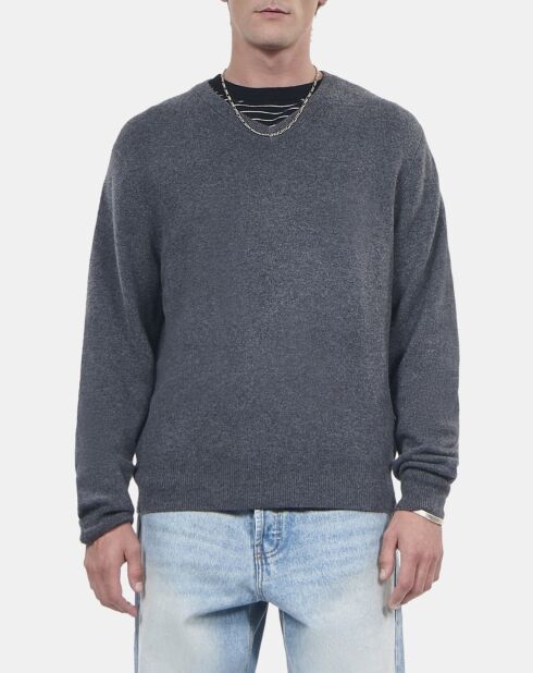 Pull en cachemire gris