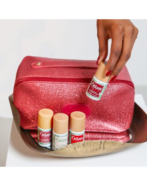 La trousse beauté rose irisée