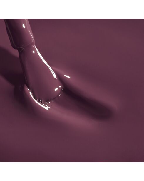 Le vernis semi-permanent Raisin