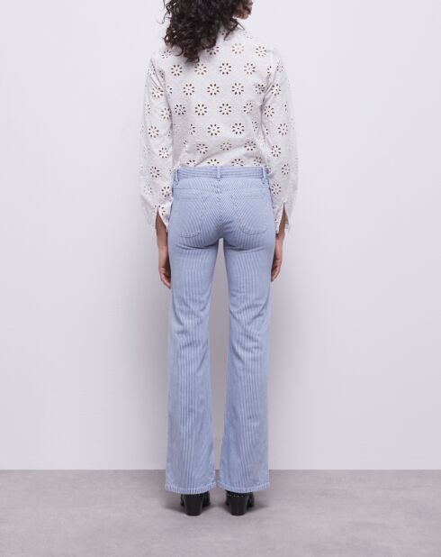 Jean à rayures bleues et blanches