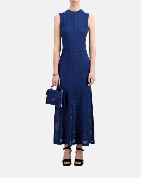 Robe longue en maille ajourée bleu roi