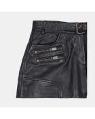 Short en cuir noir