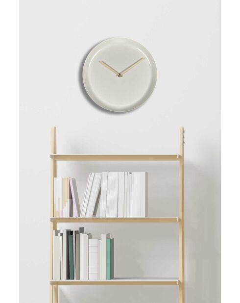 Horloge murale décorative en métal  30 x 30 cm