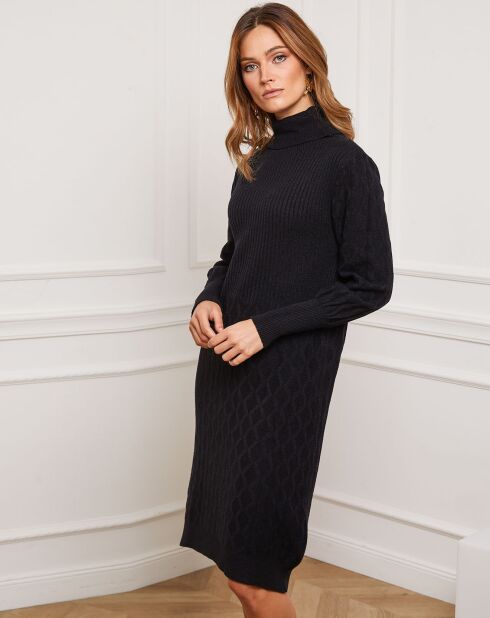 Robe Eclose en Cachemire  mélangé noire