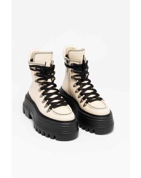 Stivali Giulia in pelle off-white